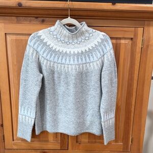 CeCe Light Gray Patterned Turtleneck Sweater